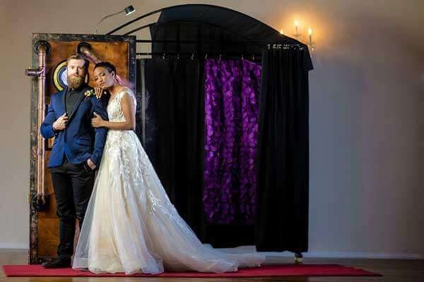 Bride and groom with the Steampunk Time Machine