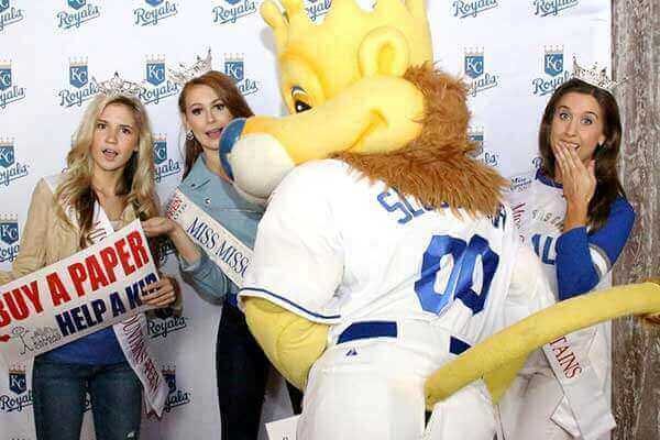 Red Carpet photo strip with Sluggerrr and a Royals backdrop